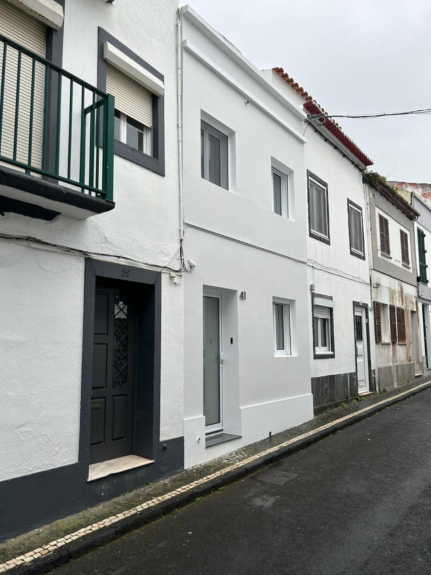 Urban 41 Guest House Ponta Delgada  Exterior photo